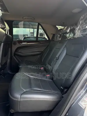 Mercedes-Benz M Class 2012 Gray