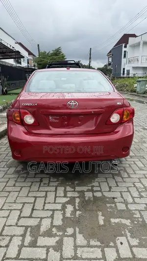 Toyota Corolla LE 4dr Sedan (1.8L 4cyl 4A) 2010 Red