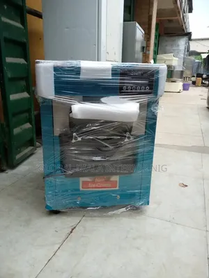 Ice Cream Table Top Machine