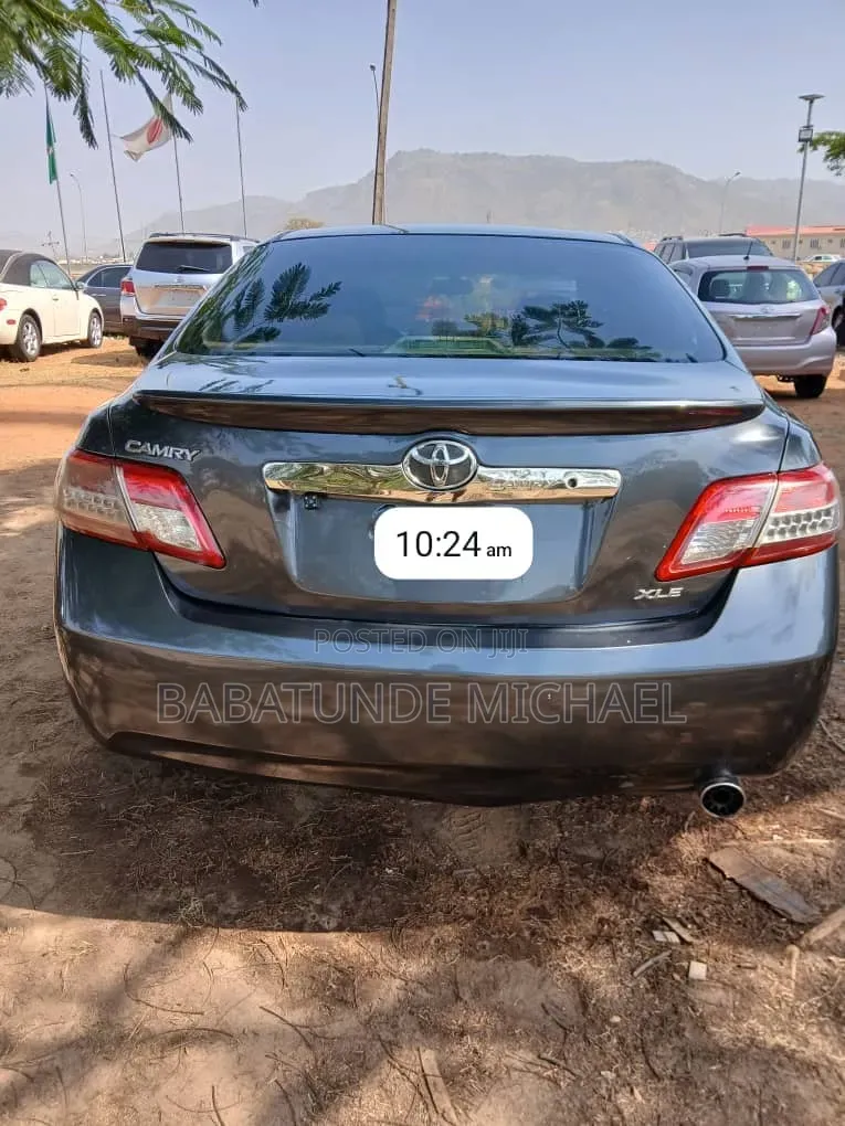 Toyota Camry 2008 Gray