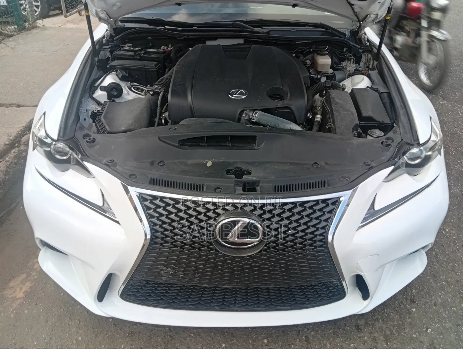 Lexus IS 2014 White