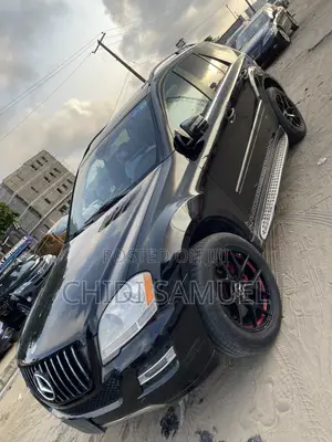 Mercedes-Benz M Class 2011 Black