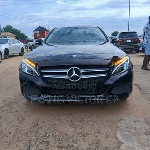 Mercedes-Benz C300 2015 Black