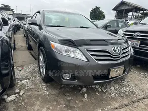 Toyota Camry 2008 Gray