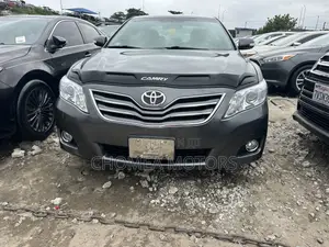 Toyota Camry 2008 Gray