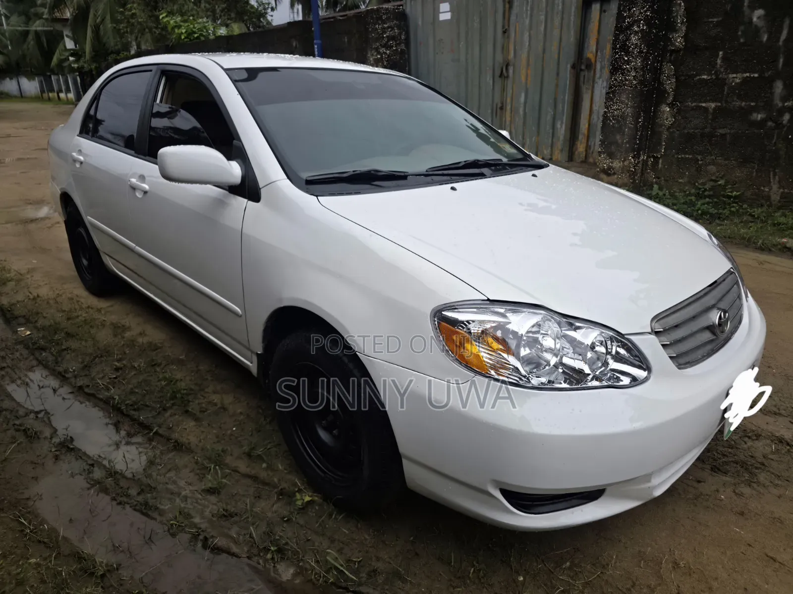 Toyota Corolla 2003 White