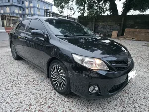 Toyota Corolla 2011 Black