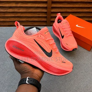 Original Nike Vomero Plus Available Now in Stores