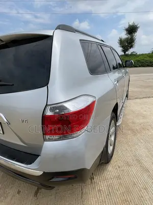 Toyota Highlander 2008 Silver