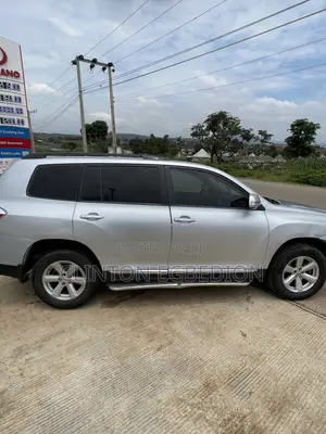 Toyota Highlander 2008 Silver