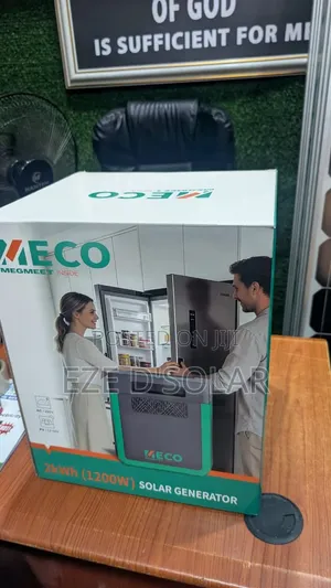 Built-in BMS 2kwh Solar Generator