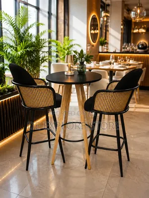 Unique Bar Chair With Table