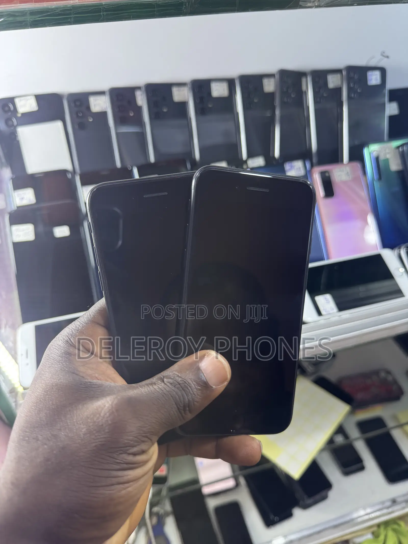 Apple iPhone SE 64 GB Black