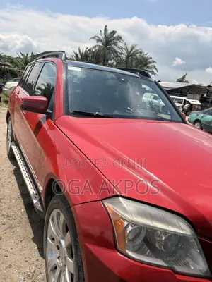 Mercedes-Benz GLK-Class 350 2010 Red