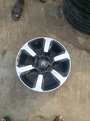 17inch for Toyota Prado 2014 Model Factory Filted Tokunbo Available
