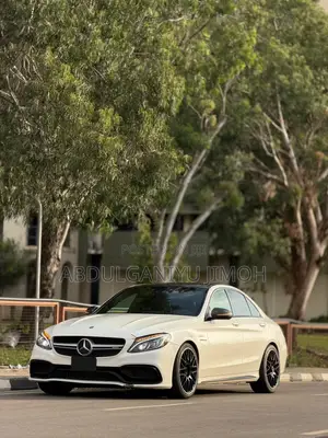 Mercedes-Benz C63 S RWD Sedan (4.0L V8 7A) 2017 White