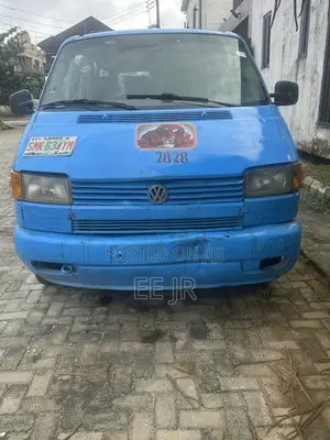 Volkswagen Transporter 1996 Blue