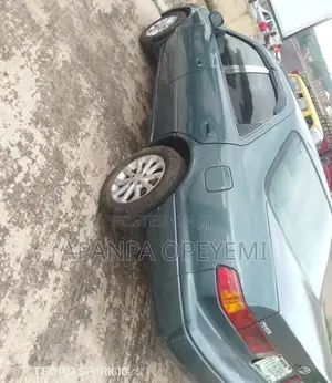 Toyota Camry LE 4dr Sedan (2.2L 4cyl 4A) 2000 Green