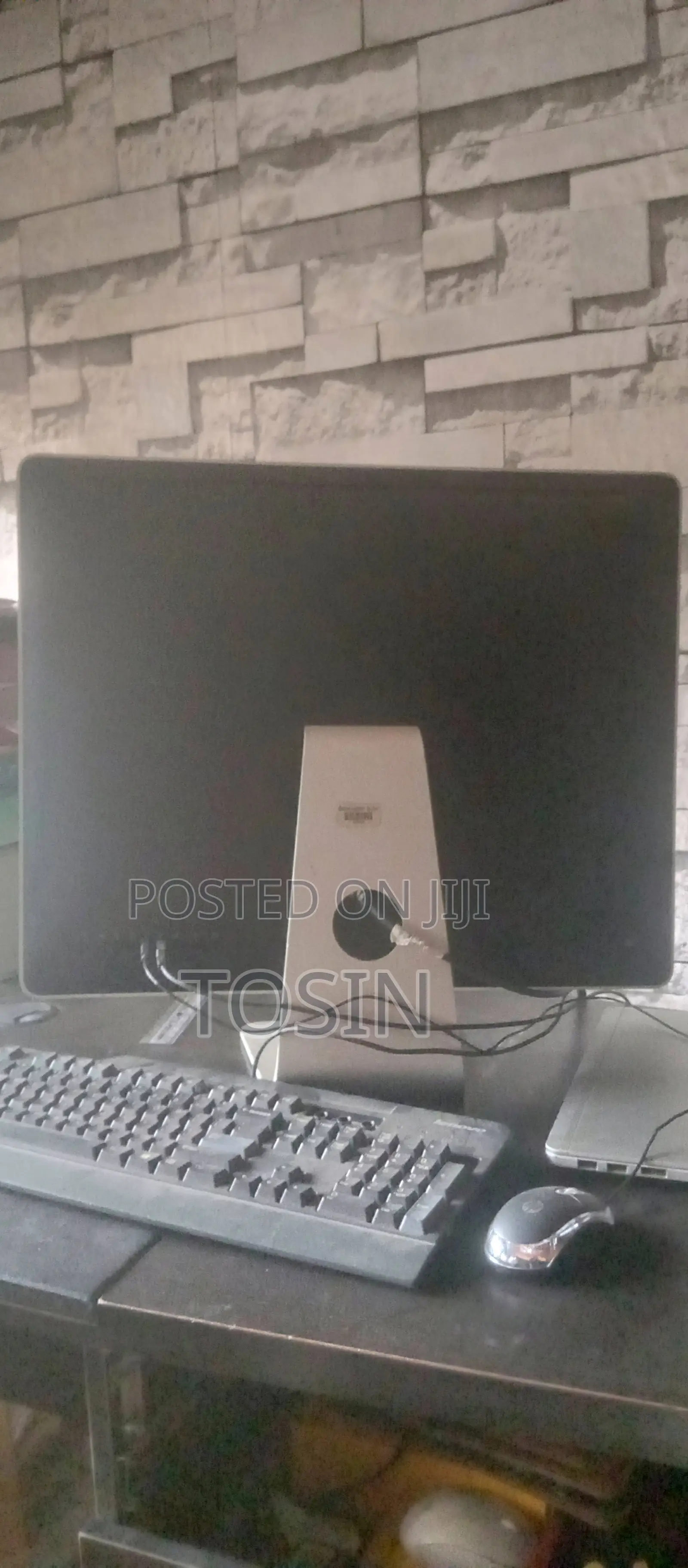 Desktop Computer Apple iMac M4 4GB Intel Core i3 HDD 256GB