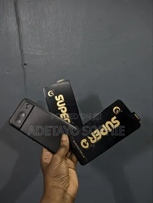 Pixel 8 Pouch/Case and 2 HD Privacy Screen Protector