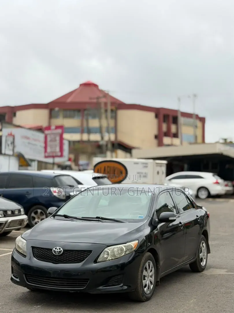 Toyota Corolla 2010 Black