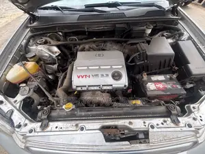 Toyota Highlander V6 4x4 2006 Silver