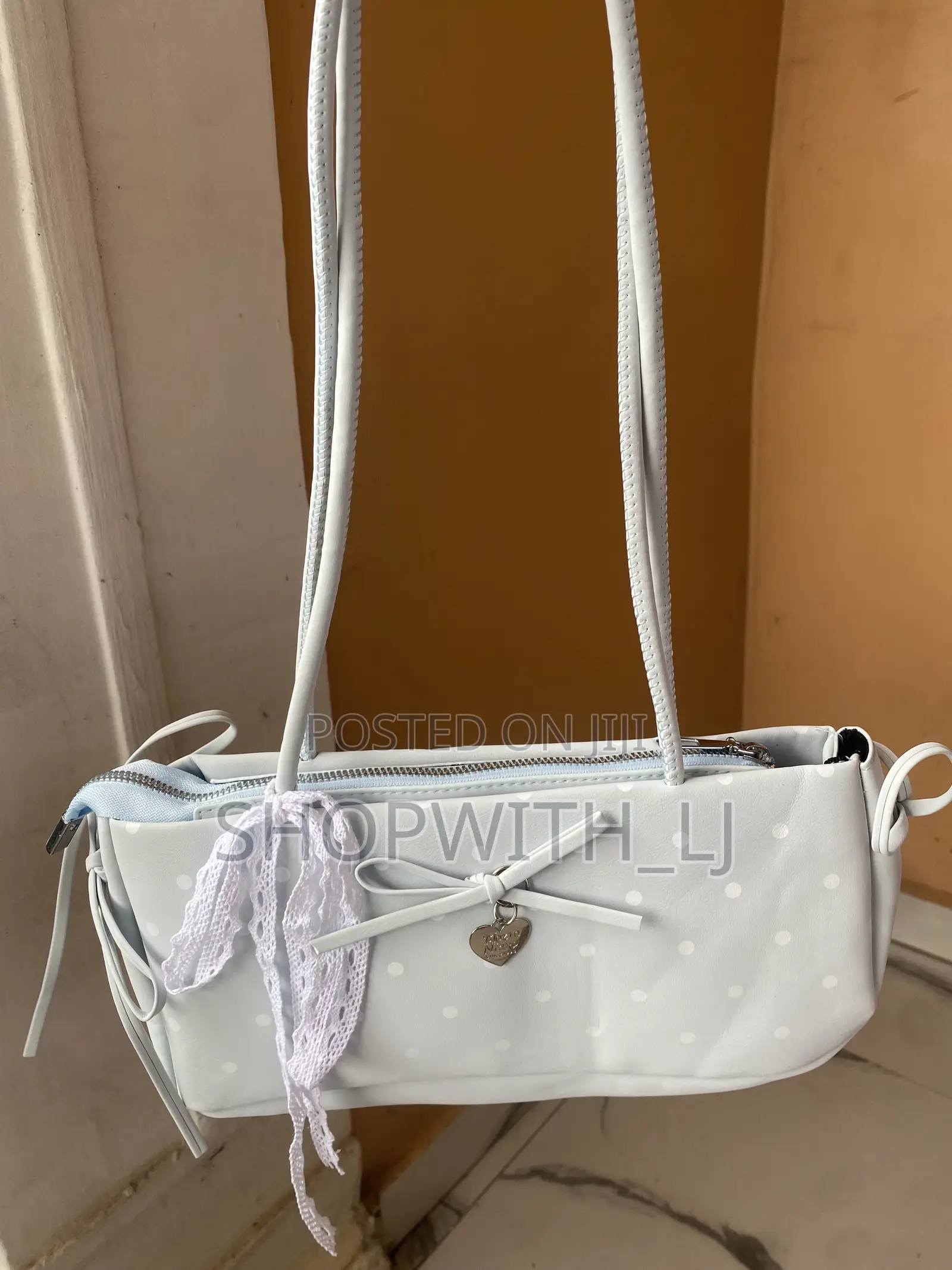 Versatile Shoulder Bag