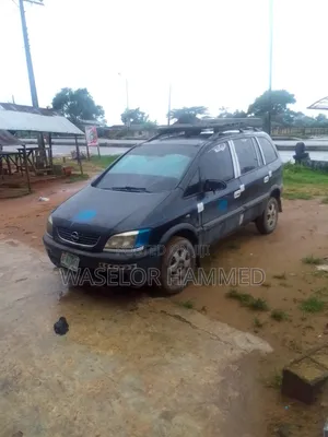 Opel Agila 2010 Black