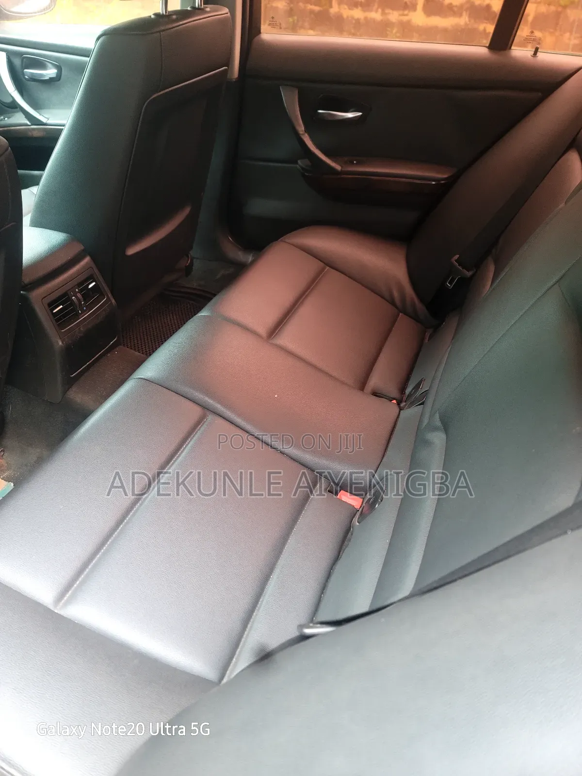 BMW 323i 2010 Black