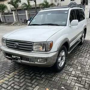 Toyota Land Cruiser 100 VX 4.7 V8 2005 White