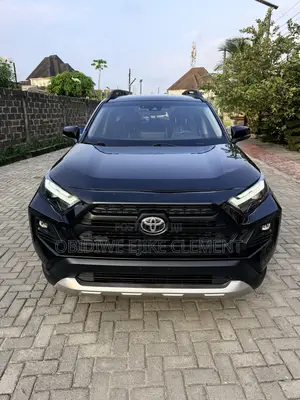 Toyota RAV4 Adventure 2019 Black