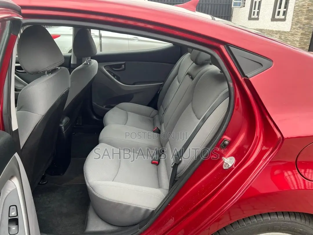 Hyundai Elantra GLS Automatic 2012 Red