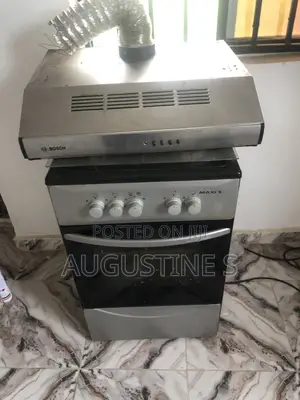 Maxi Gas Cooker and Bosch Extractor