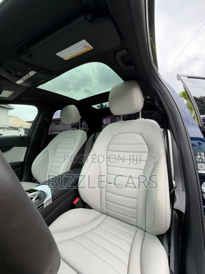 Mercedes-Benz C43 2018 Blue