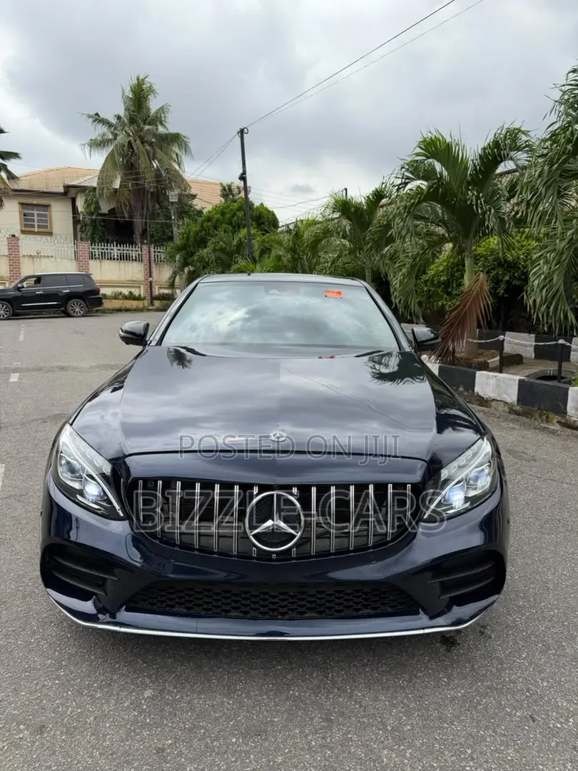 Mercedes-Benz C43 2018 Blue