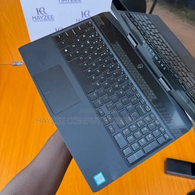 Laptop Alienware M15 32GB Intel Core i7 SSD 1T