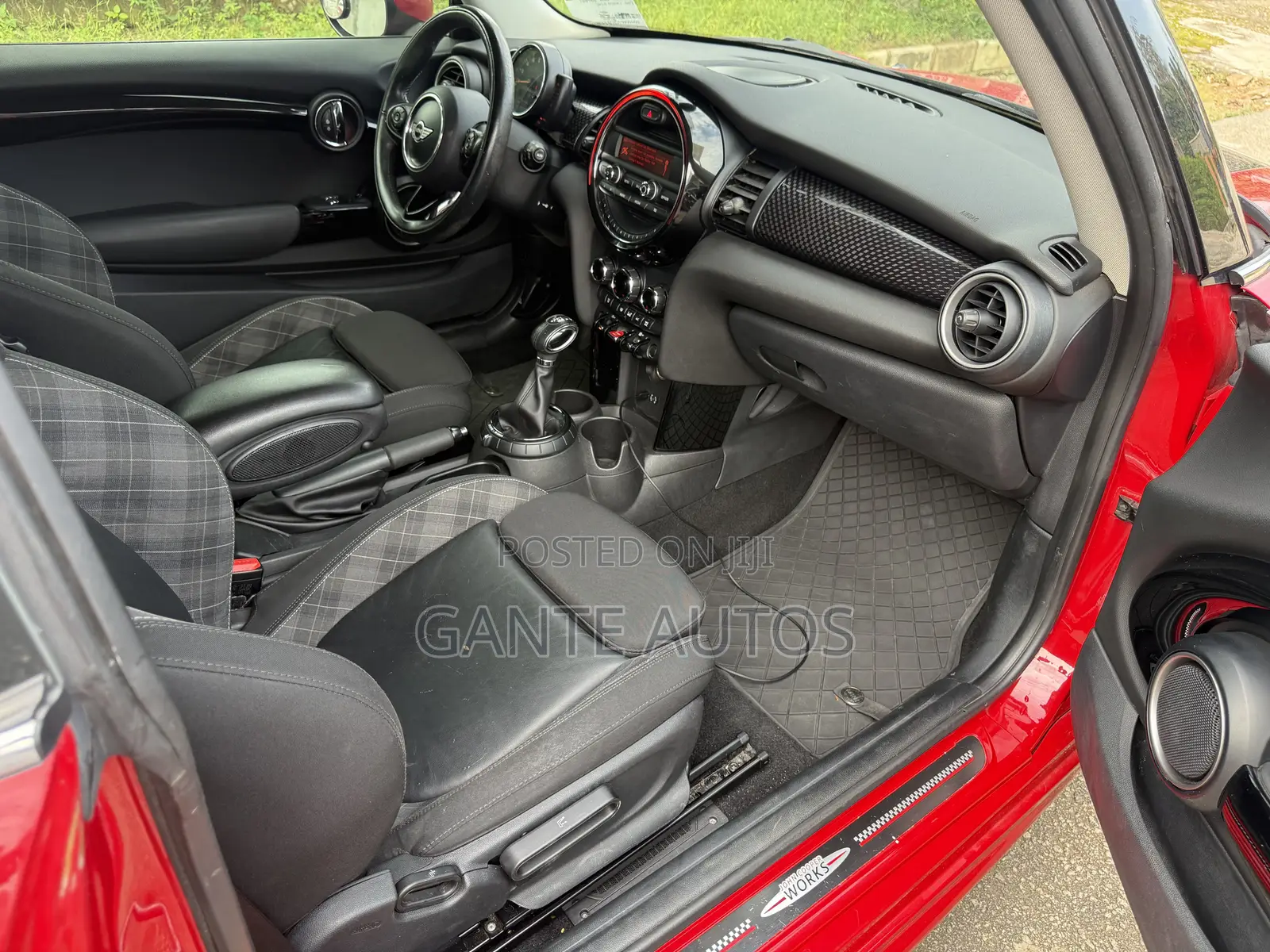 Mini Cooper 2015 Red