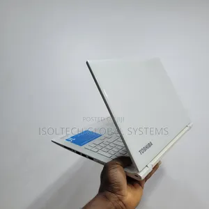 Laptop Toshiba 8GB Intel Pentium HDD 500GB