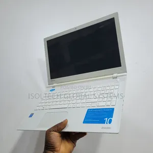 Laptop Toshiba 8GB Intel Pentium HDD 500GB