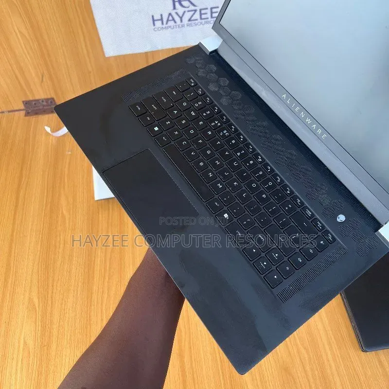 Laptop Alienware X17 R2 32GB Intel Core i9 SSD 1T