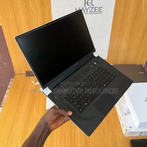 Laptop Alienware X17 R2 32GB Intel Core i9 SSD 1T