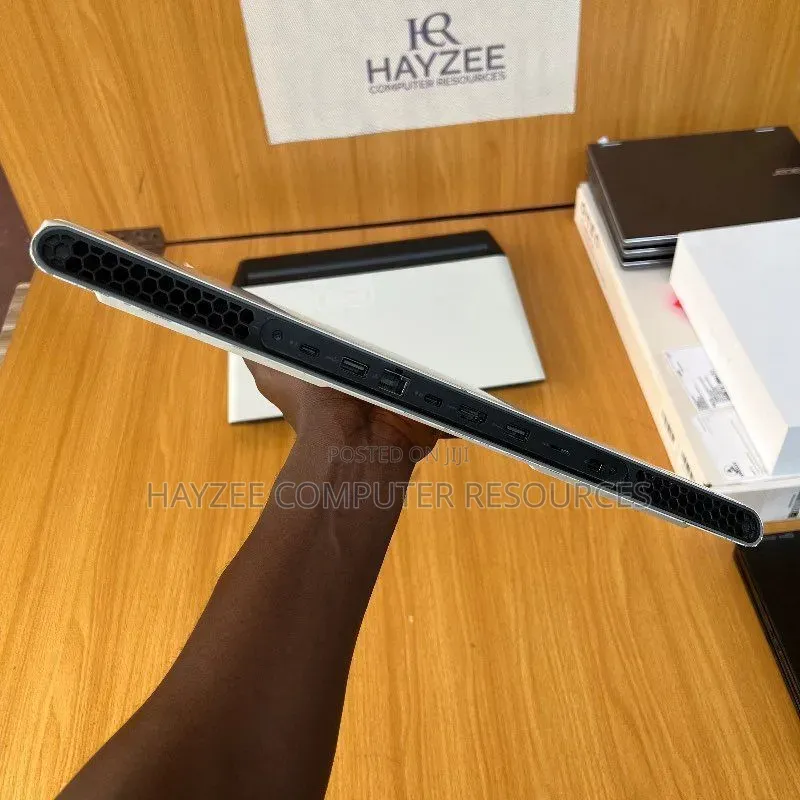 Laptop Alienware X17 R2 32GB Intel Core i9 SSD 1T