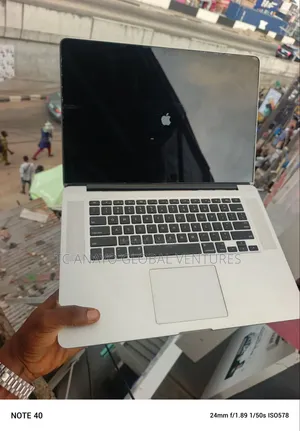 Laptop Apple MacBook Pro 2014 16GB Intel Core i7 SSD 256GB