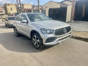 Mercedes-Benz GLC-Class 2018 Silver
