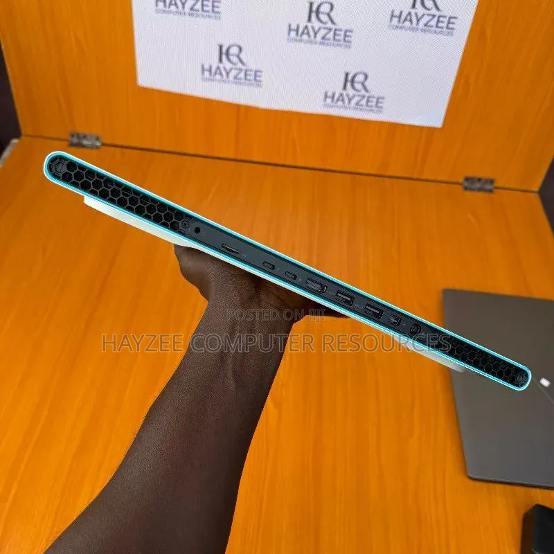 Laptop Alienware X16 r1 32GB Intel Core i9 SSD 1T