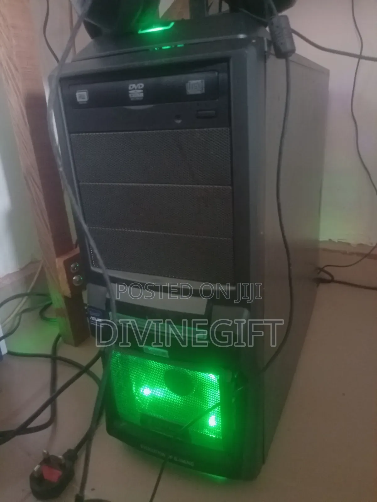 New Desktop Computer Asus 24GB Intel Core i7 HDD+SSD 1.5T