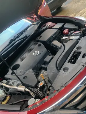 Nissan Altima 2015 Red