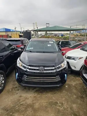 Toyota Highlander XLE 2019 Black