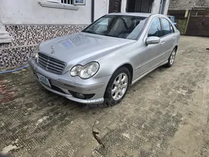 Mercedes-Benz C180 2006 Silver