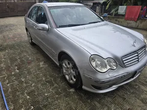 Mercedes-Benz C180 2006 Silver